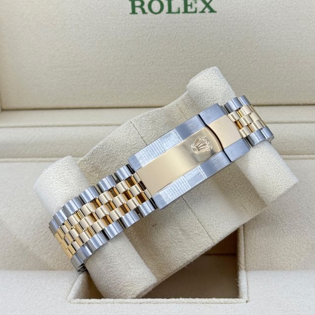 Rolex Sky-Dweller 336933 Image 3